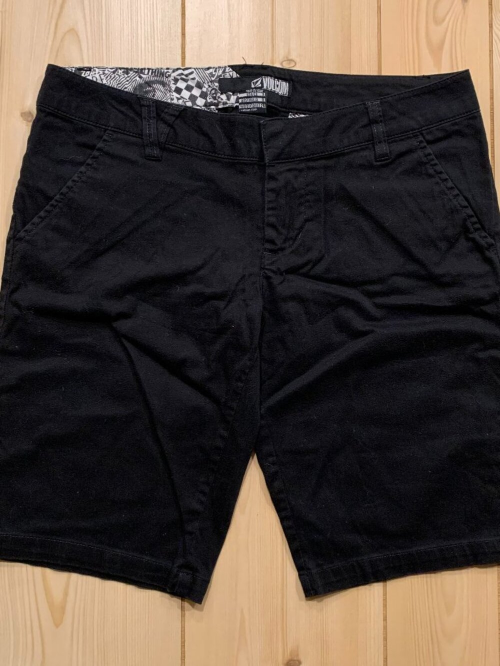 Volcom Frochickie Skater Grunge Punk Streetwear Emo Chino Shorts Women's Size 3